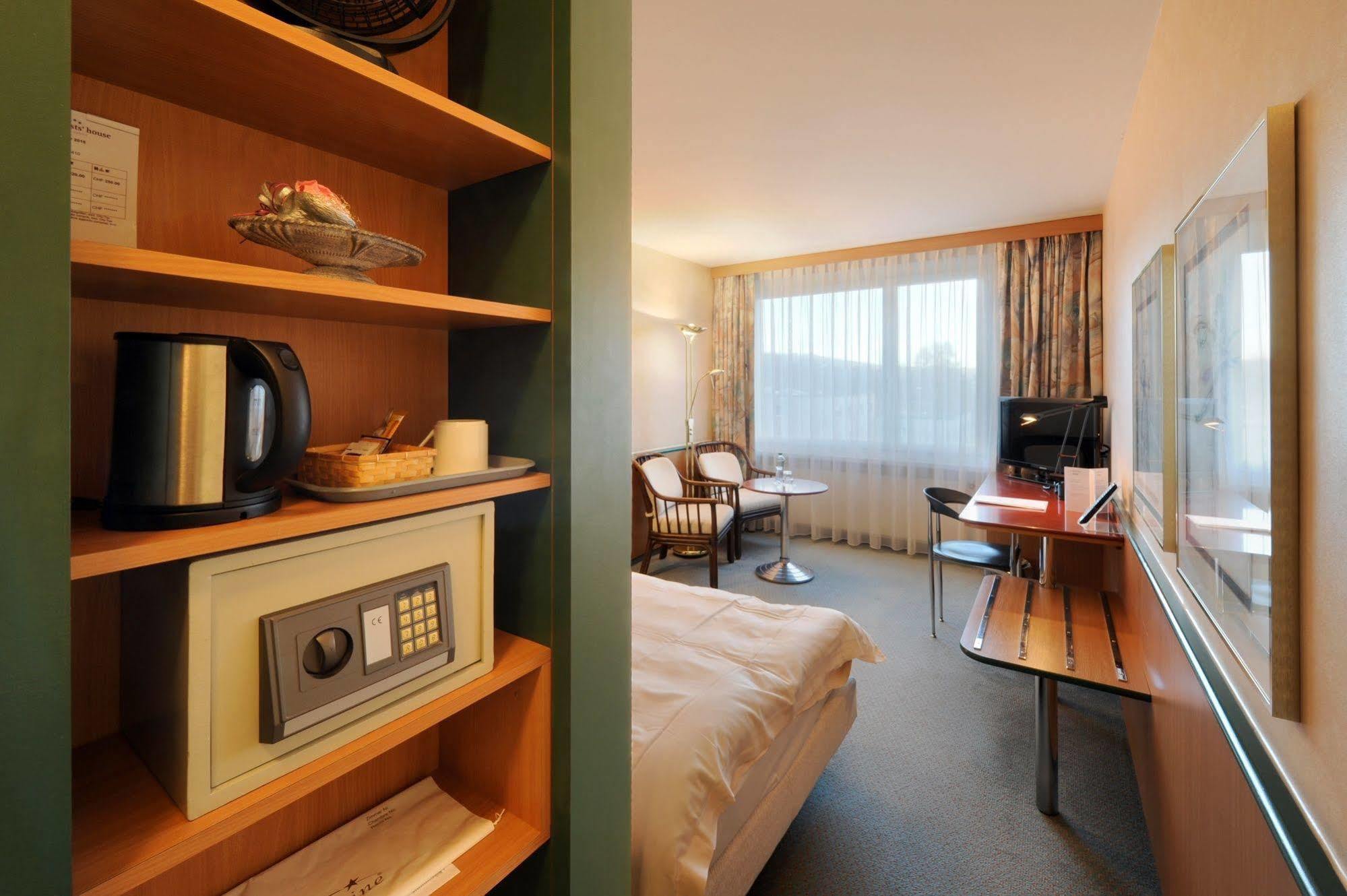 The Guests' House Hotell Zürich Eksteriør bilde